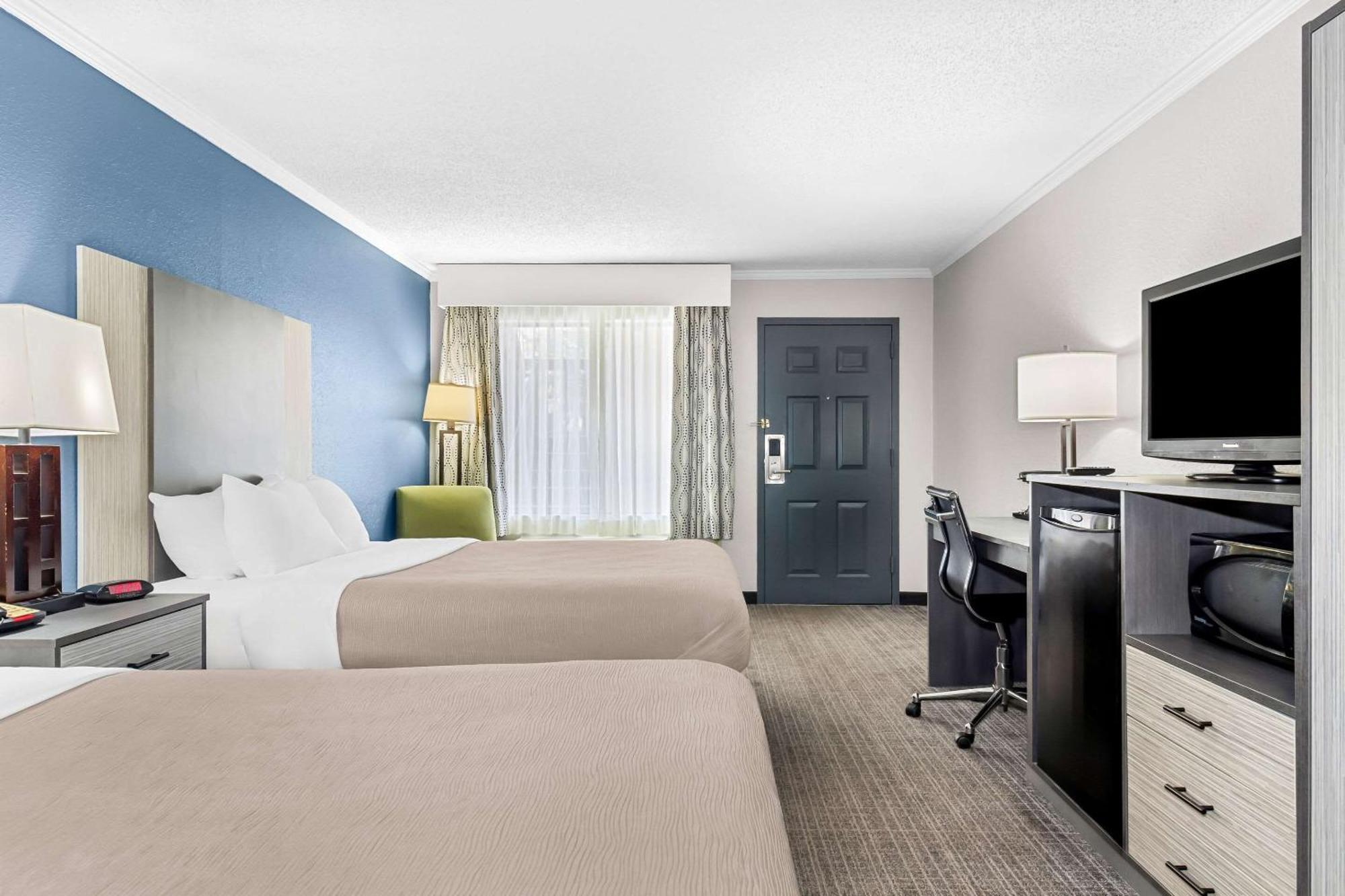Quality Inn & Suites Florence Civic Center Exteriér fotografie