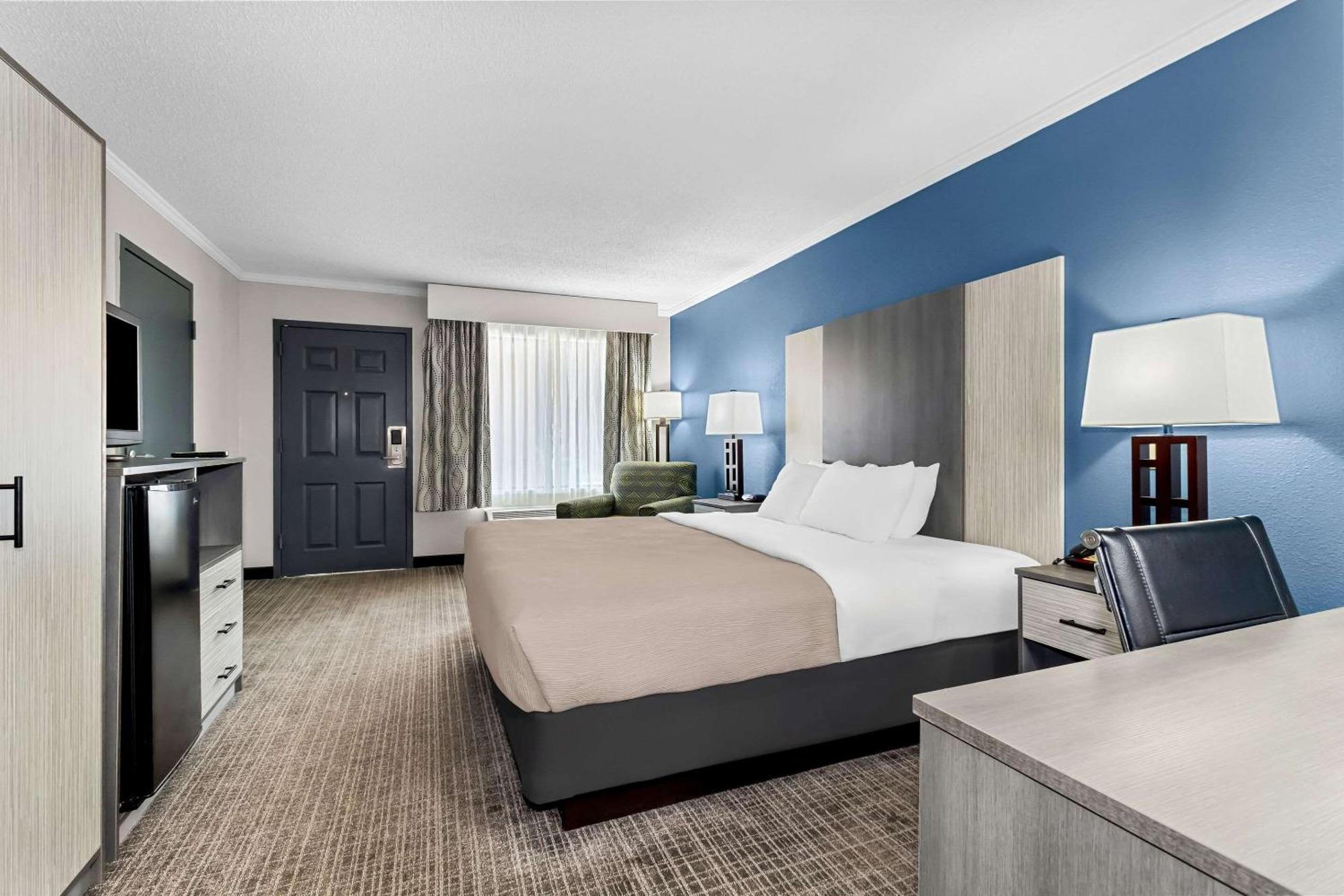 Quality Inn & Suites Florence Civic Center Exteriér fotografie