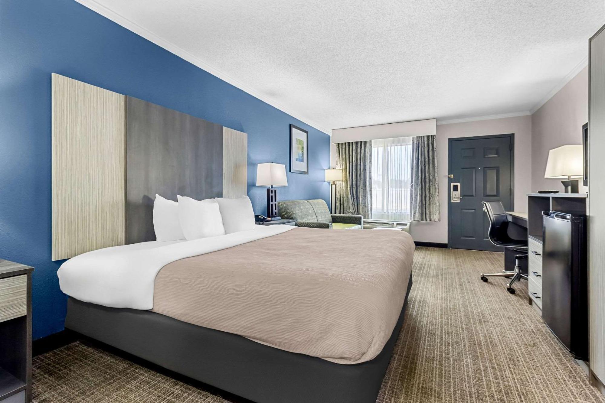 Quality Inn & Suites Florence Civic Center Exteriér fotografie