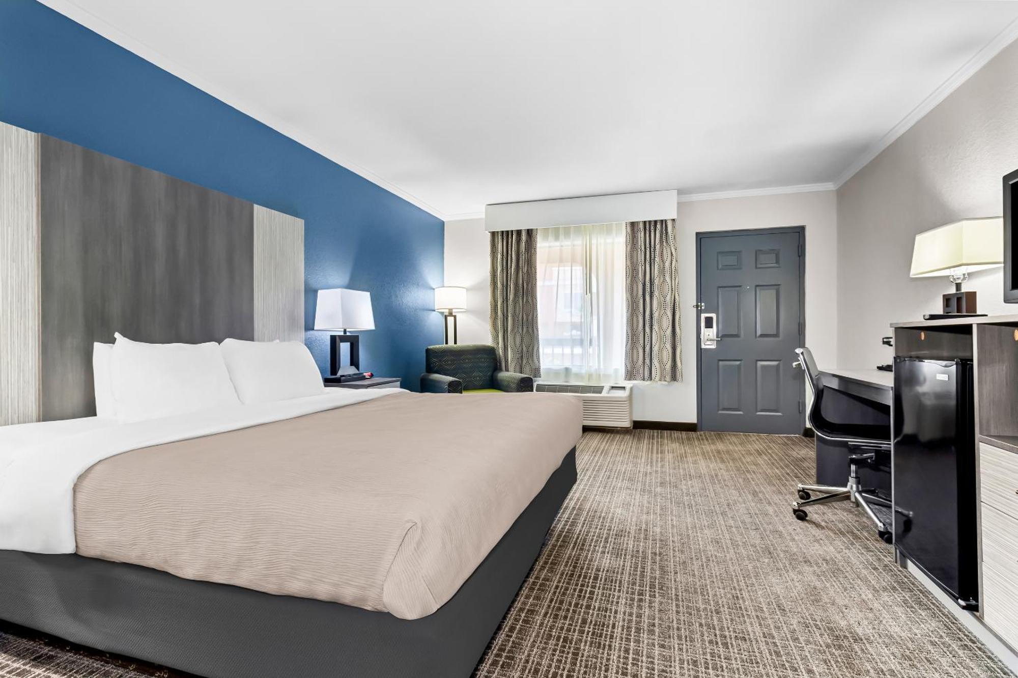 Quality Inn & Suites Florence Civic Center Exteriér fotografie