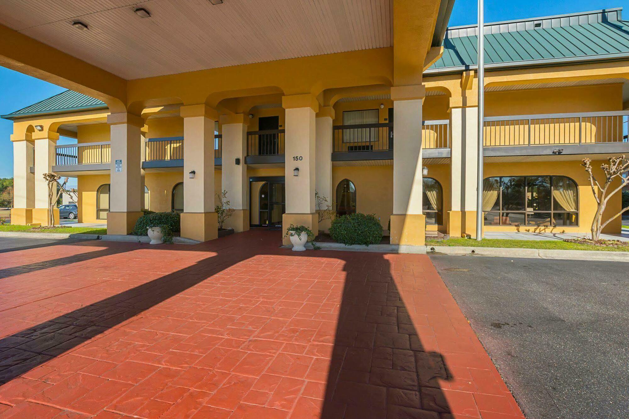 Quality Inn & Suites Florence Civic Center Exteriér fotografie