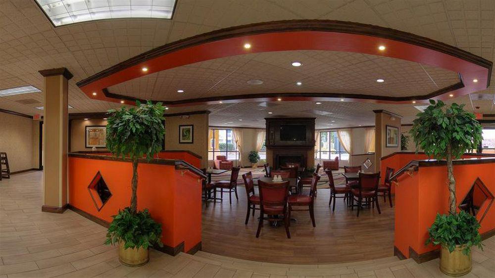Quality Inn & Suites Florence Civic Center Exteriér fotografie